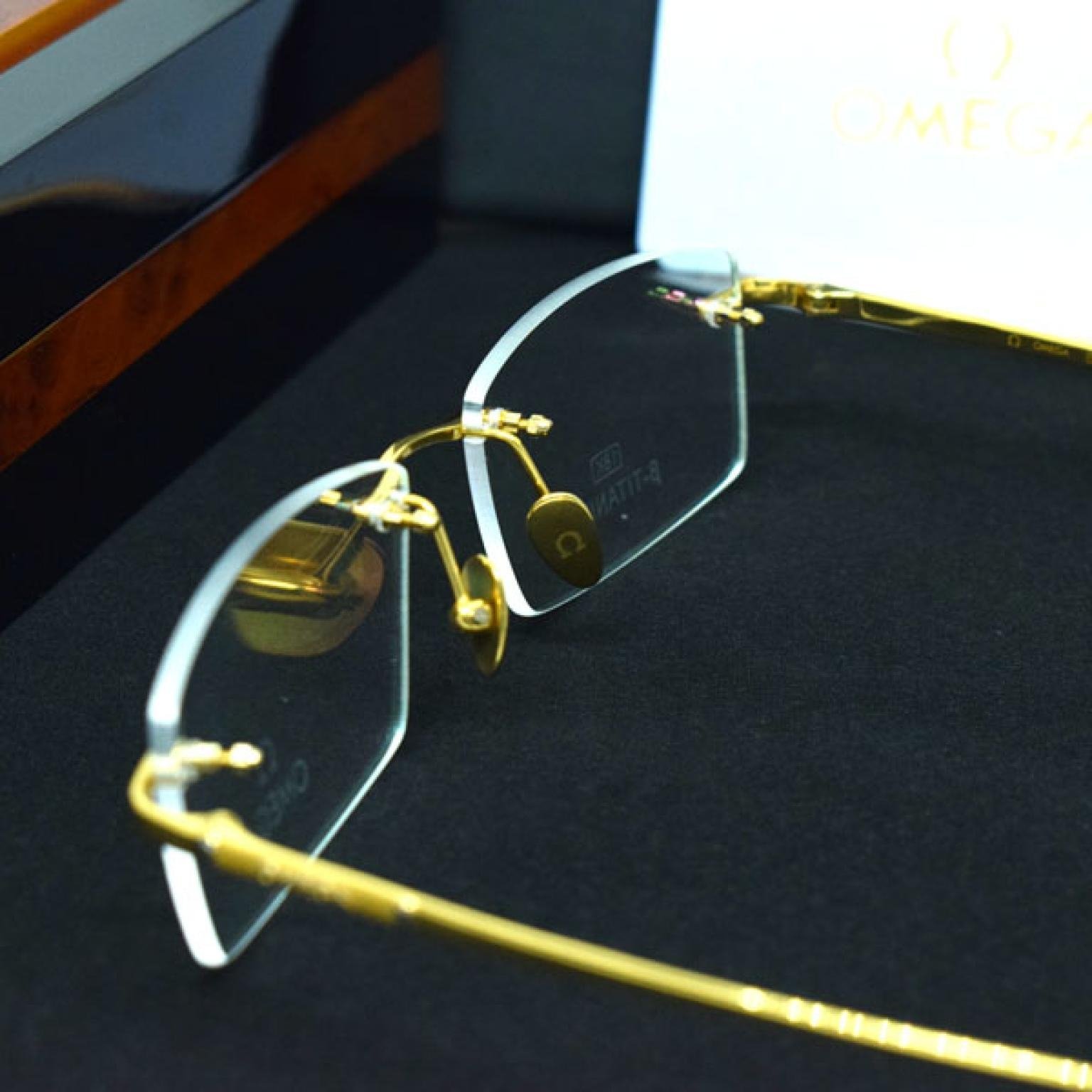 Premium Quality Rimless Titanium Frame Prescription Eye Glasses For Men Women 